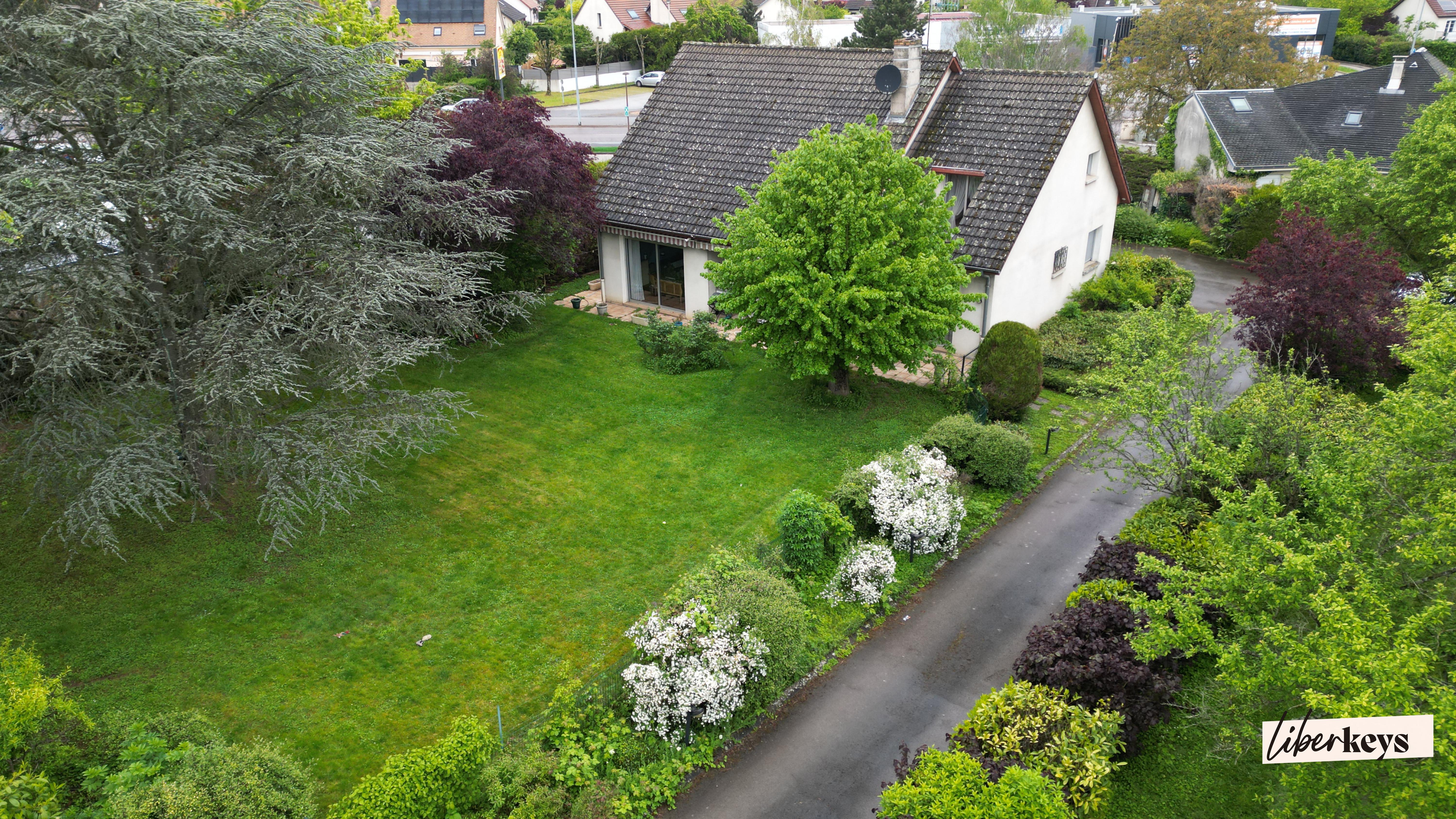 Vente Maison 228m² 8 Pièces à Dijon (21000) - Liberkeys